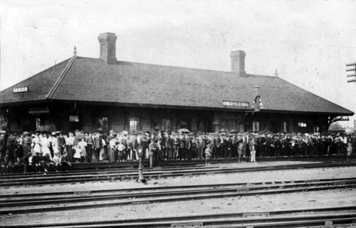 Who's house is this? Who's house is this?